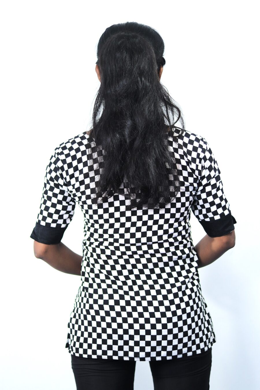 Women’s Black & White Checkered Kurti – V-Neck Casual Wear